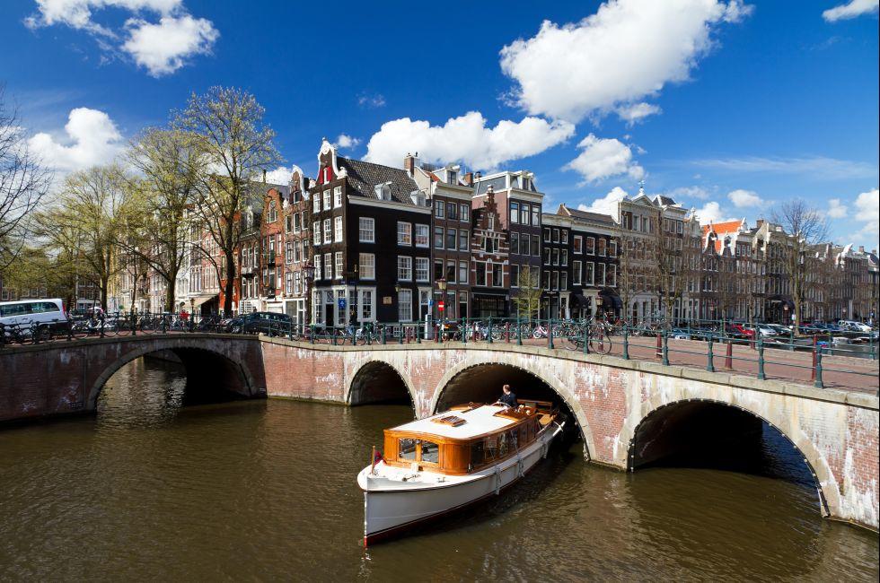 hidden gems to see in Amsterdam